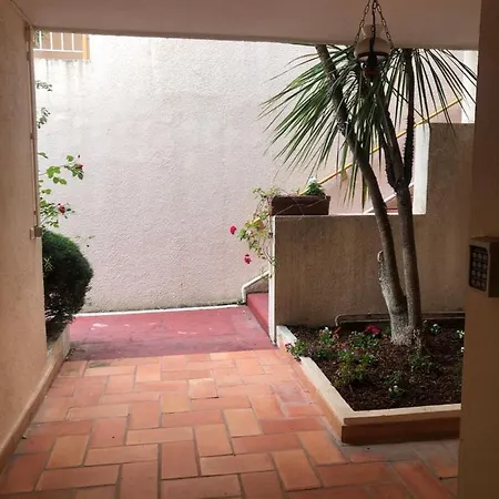 Plein Soleil Avec Piscine 公寓